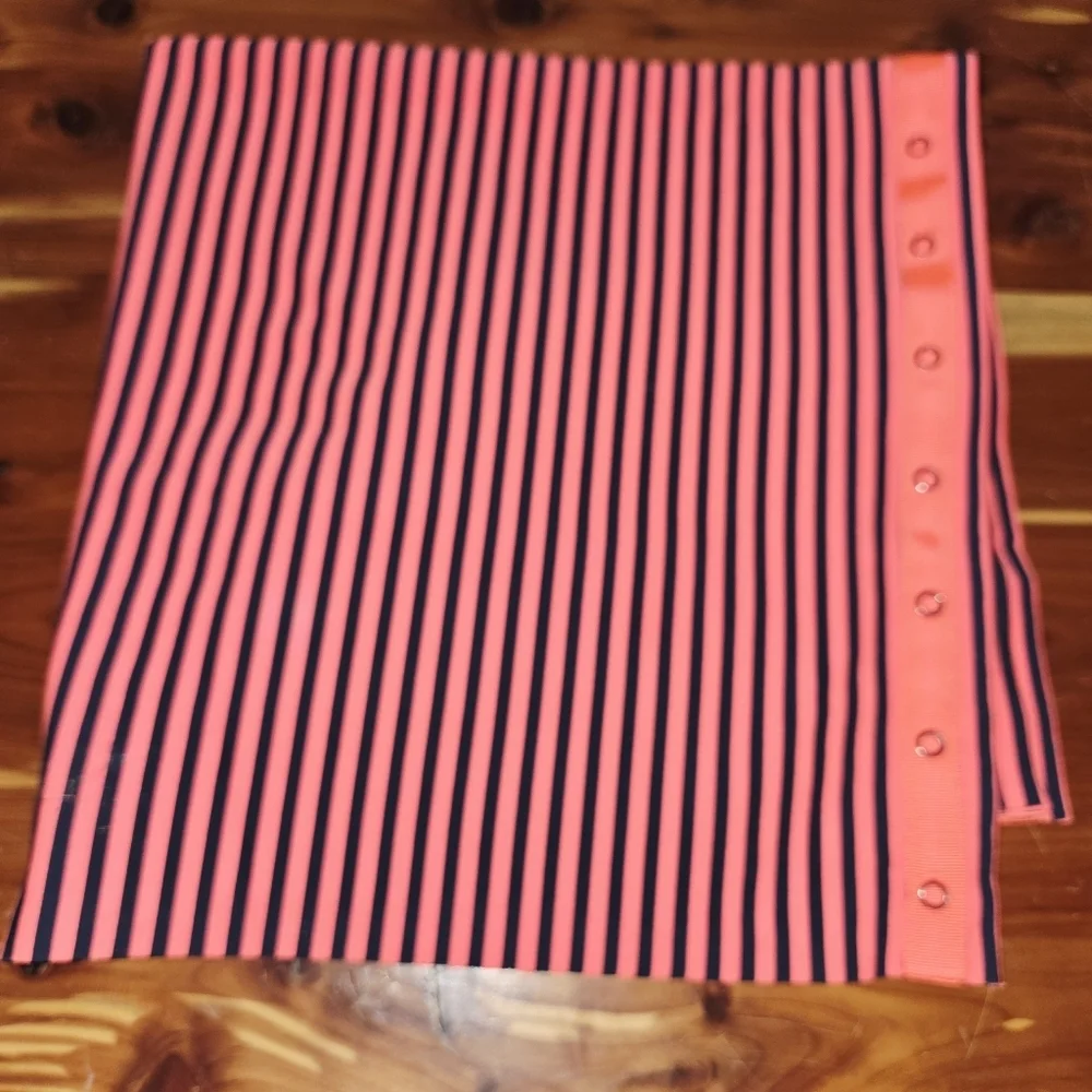 Lululemon navy & bright coral vinyassa scarf